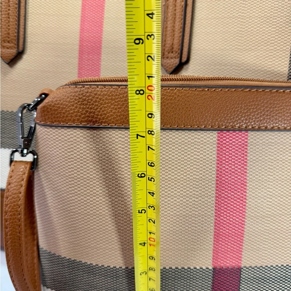 2 piece tote bags!  Stylish Tan and Pink Checkered - Picture 10 of 11